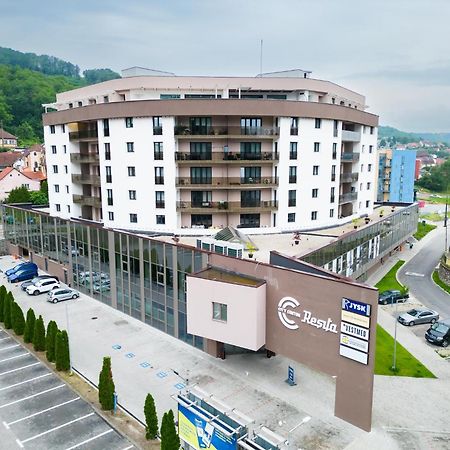 City Center Accommodation 111 Resita Exterior foto