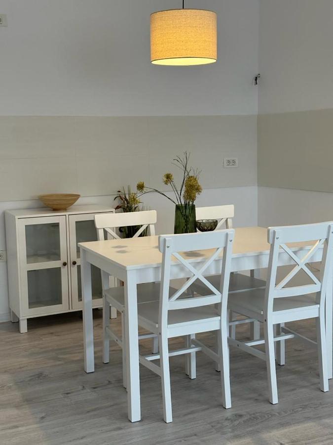 City Center Accommodation 111 Resita Exterior foto